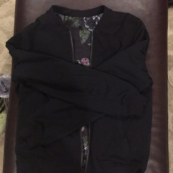 Lululemon reversible party bomb jacket size size 4 - Picture 1 of 3